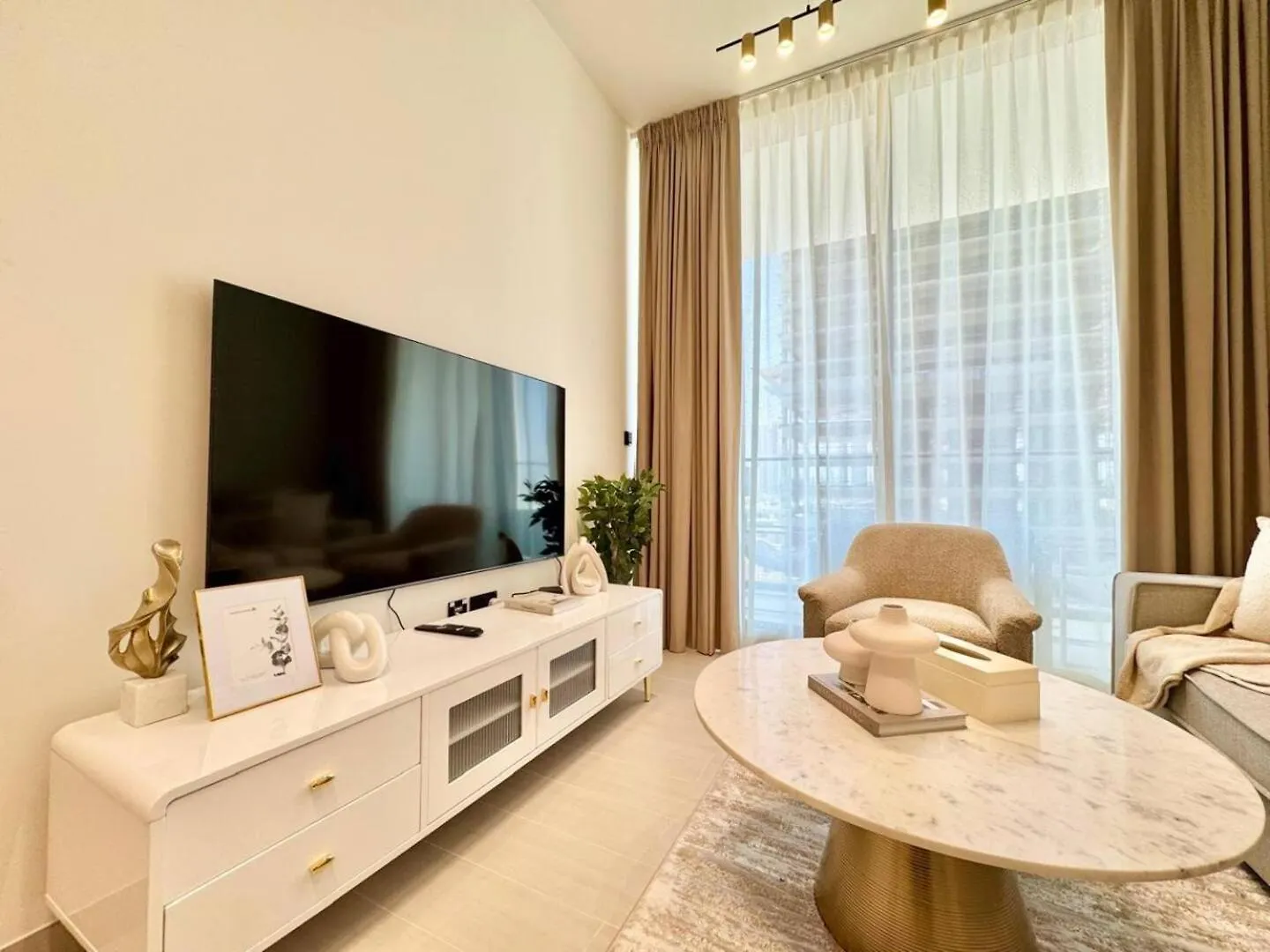 迪拜1Br In Jvc With Modern Interiors And Facilities公寓 阿拉伯联合酋长国