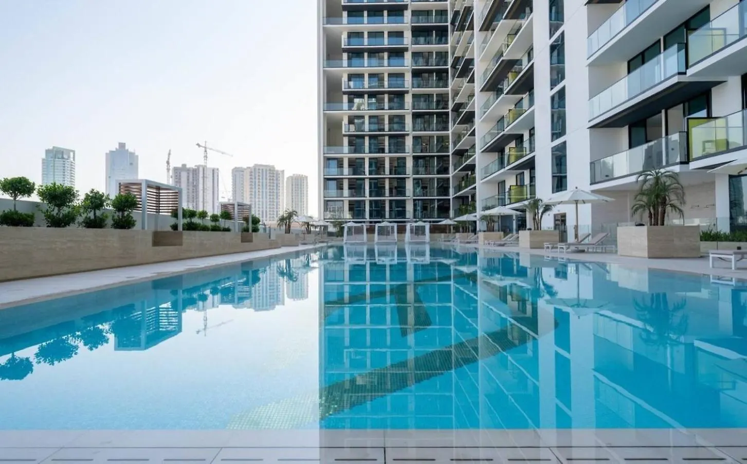 1Br In Jvc With Modern Interiors And Facilities Apartment Dubai 0*,