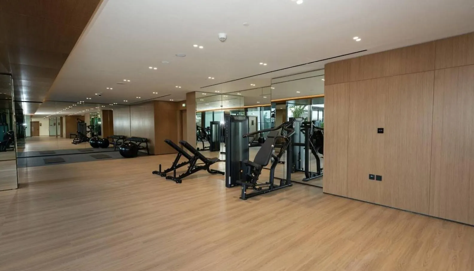 1Br In Jvc With Modern Interiors And Facilities Apartment Dubai